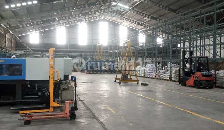 For Sale Active Factory Ready to Use Near Mercedes Road Gunung Putri Bogor or Warehouse in Gunung Putri 5300.0 m² Unfurnished HGB Factory in Gunung Putri 5300.0 m² Unfurnished HGB
