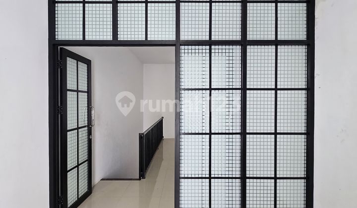 For Quick Sale New 2-Story Shop House in Harapan Jaya Residential Area, North Bekasi 2