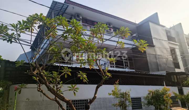 For Sale 3-Story House + Boarding Rooms in Sunter Agung, North Jakarta