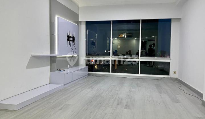 For Quick Sale: Mall Taman Anggrek 2 Apartment in West Jakarta