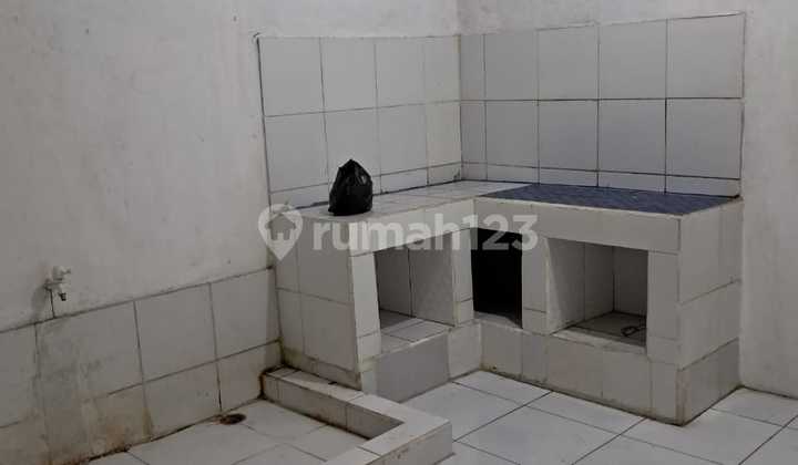 For Rent Ready-to-Occupy House in Harapan Indah Bekasi. Nice House in Harapan Indah 2