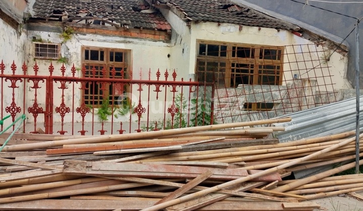 Rumah Bahan / Butuh Renovasi Di Harapan Indah Pejuang Medan Satria Kota Bekasi Rumah SHM di Harapan Indah