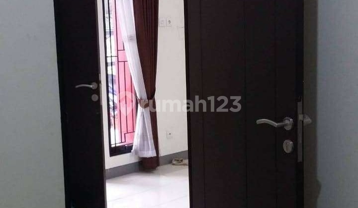 Rumah di Cluster De Residence Jalan Puri Harapan Tarumajaya Bekasi Rumah Bagus SHM di Tarumajaya 2