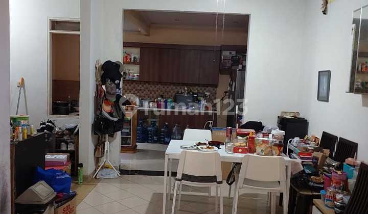 For Quick Sale 2.5 Story House in Metland Menteng, Taman Tjikini Cluster, Cakung, East Jakarta 2