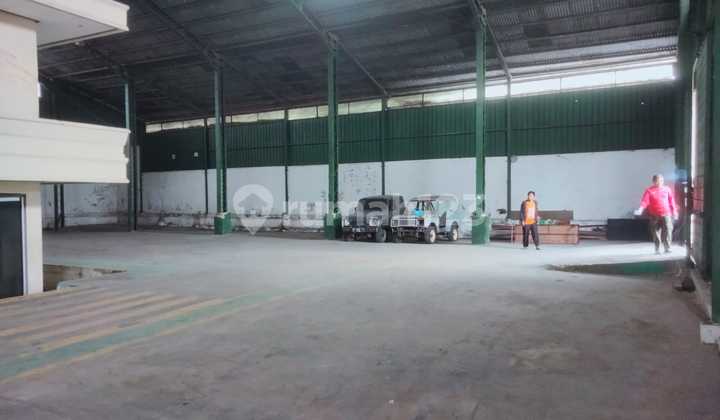 Warehouse for Rent Adjacent to Norogong Main Road, Bekasi
