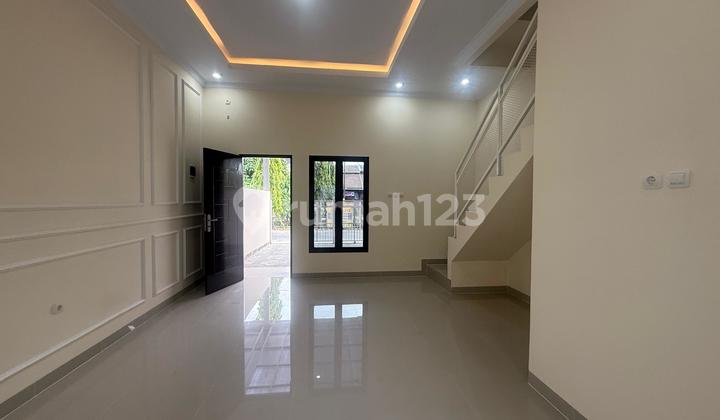 Rumah 2 Lantai di Perumahan Pesona Anggrek Harapan Kel. Harapan Jaya, Kec. Bekasi Utara - Kota Bekasi 2
