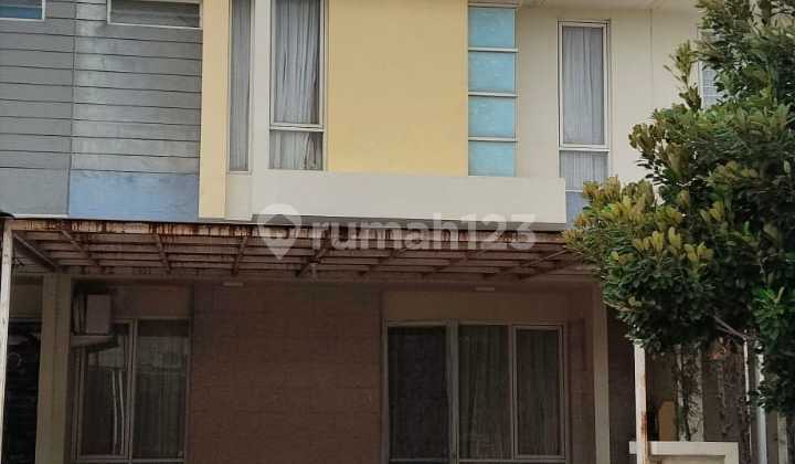 2-Story House in Adara Cluster Harapan Indah Bekasi, Good House with SHM in Harapan Indah 2-Story House in Adara Cluster Harapan Indah Bekasi, Good House with SHM in Harapan Indah