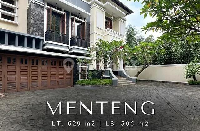 Rumah Mewah Di Menteng Prime Area Jakarta Pusat di Menteng