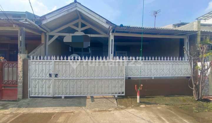 Disewakan Rumah Siap Huni di Harapan Indah Bekasi. Rumah Bagus di Harapan Indah