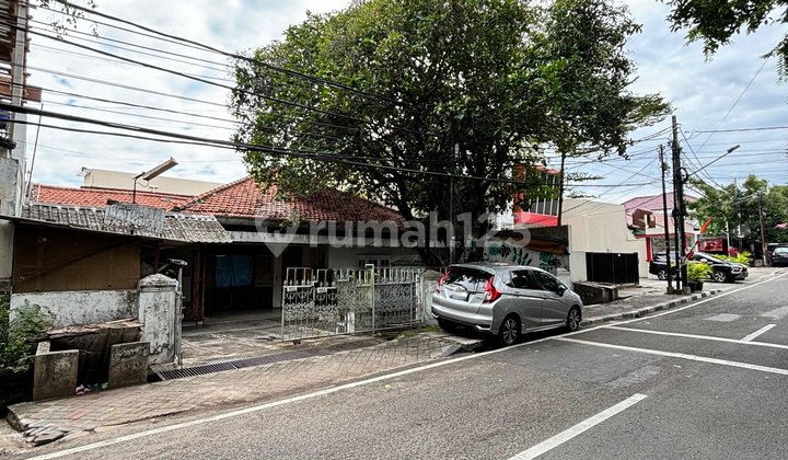 Rumah Lama Hitung Tanah di Tebet Barat Akses Jalan 2 Mobil Lebar 2