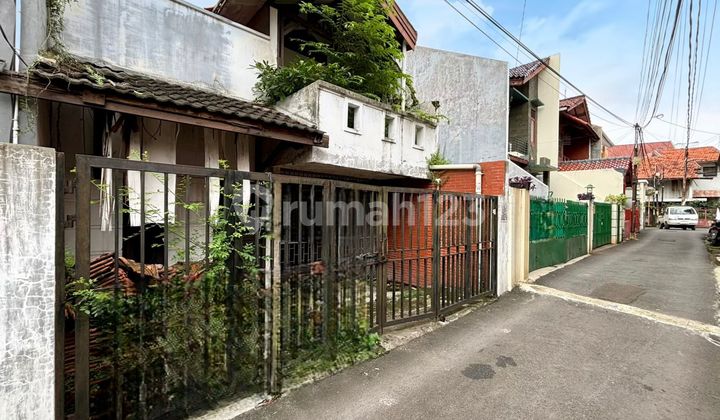 Rumah Hitung Tanah di Tebet Barat Akses Jalan 1 Mobil Dekat Jalan 2 Mobil Rumah Hitung Tanah di Tebet Barat Akses Jalan 1 Mobil Dekat Jalan 2 Mobil