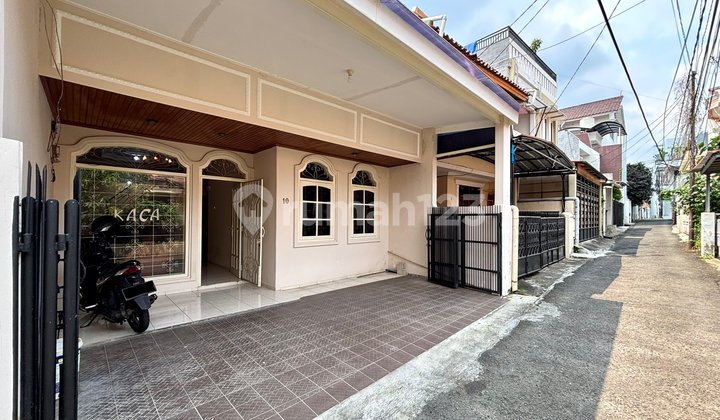 Rumah Baru Siap Huni Tebet Barat Akses 1 Mobil