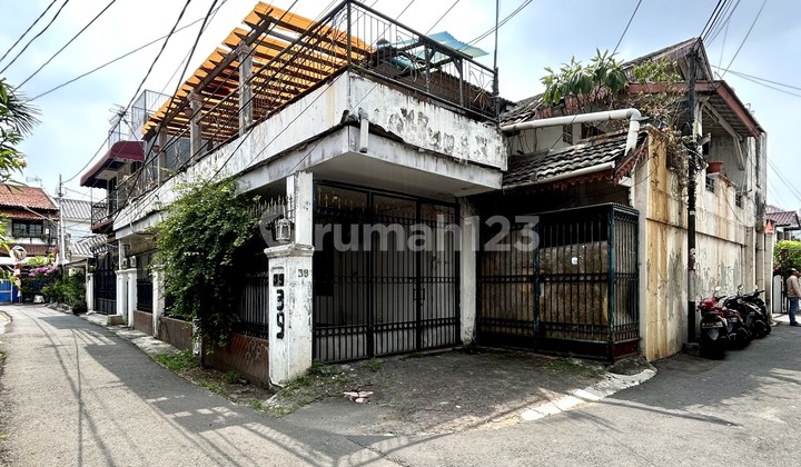 Rumah Hitung Tanah Rumah Lama Siap Huni Akses 1 Mobil