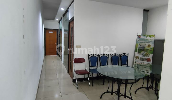 3-Story Shophouse, Excellent for Business in Purwosari Laweyan Solo Shophouse. 2