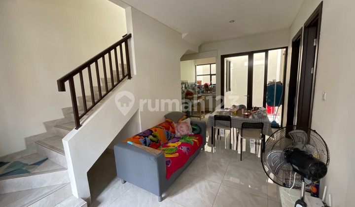 Rumah Lavon (Ukuran 7x12 m) - Hoek