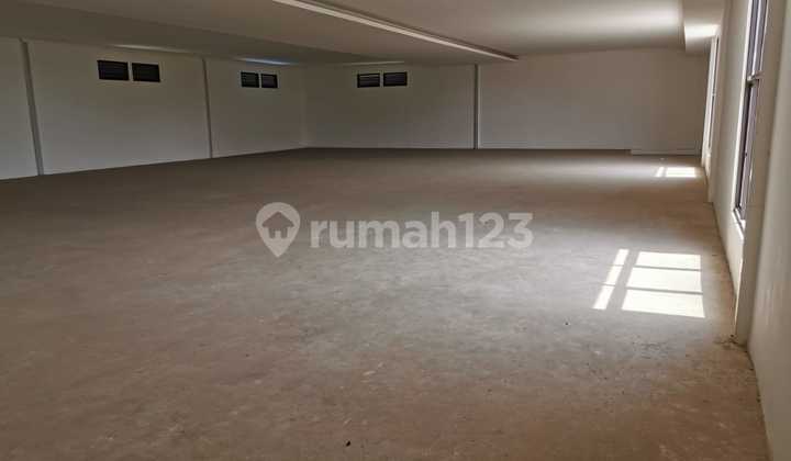 Gudang Jl. Ibris Cikupa (LT/LB 3300xxxx m)