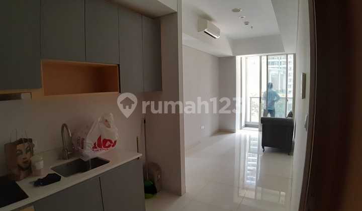 Apartment Taman Anggrek (2 BR)