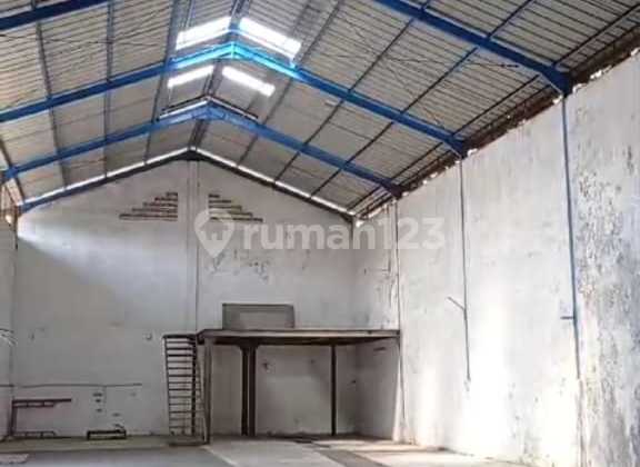 Warehouse on Jl. Perancis, Rayap, Dadap Warehouse on Jl. Perancis, Rayap, Dadap