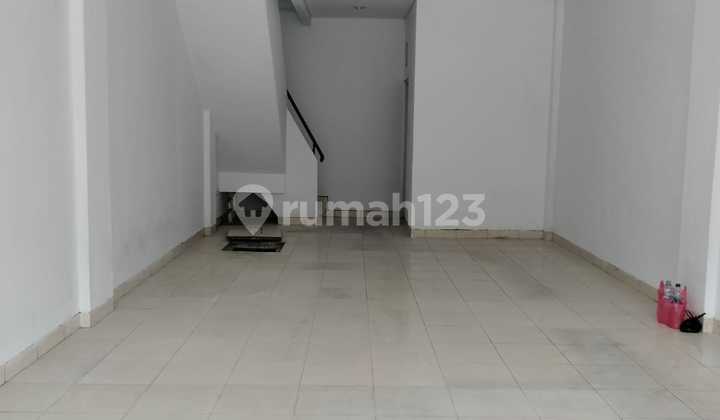 Tomang Square Shop House (Size 4.5x12 m)