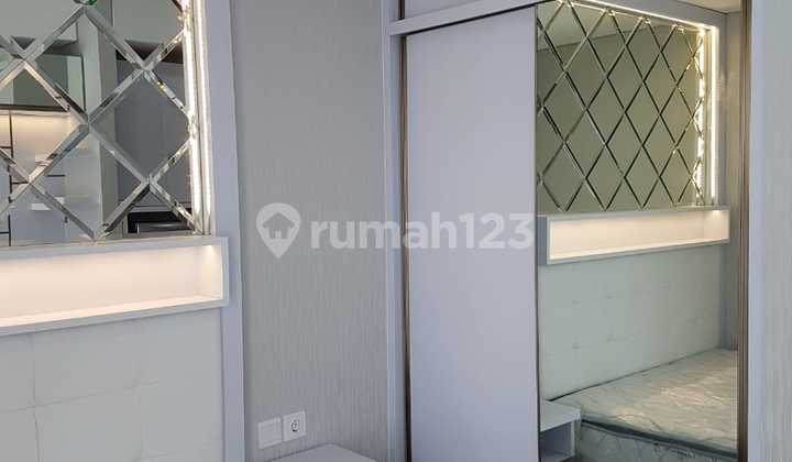 Taman Anggrek Apartment (Studio) Taman Anggrek Apartment (Studio)