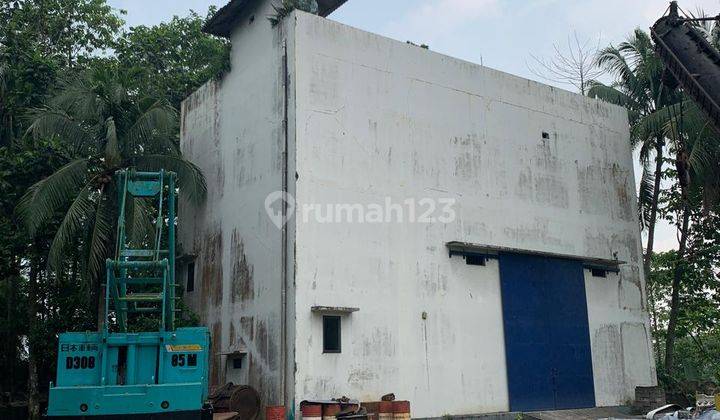 Tanah Beserta Dengan Bangunan Kantor 3 Tingkat, Workshop Dan Mess Karyawan Di Kawasan Industri 2