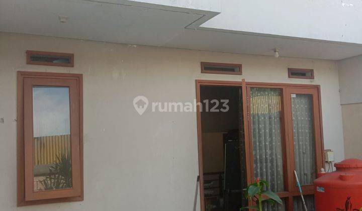 foto lainnya dijual rumah 2 lantai istana