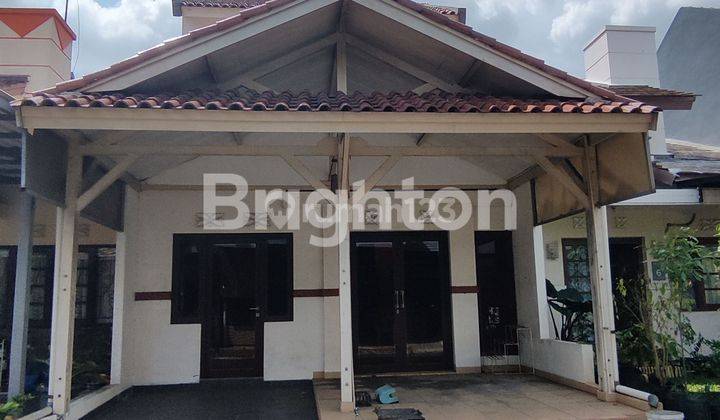 Rumah 2 Lantai Bersih, Renovasi Baru Siap Huni Modernland Tangerang 1