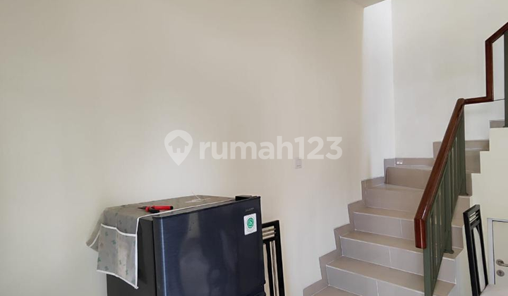 Two-Story House in Malibu Fairside Gading Serpong