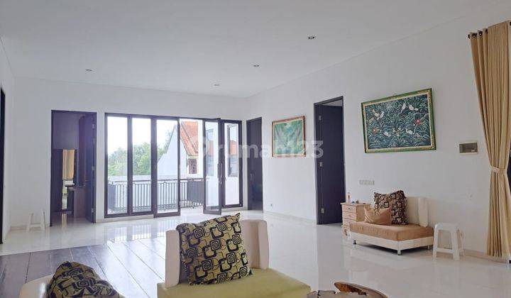 Rumah Mewah 2 Lantai Fully Furnished Di Jimbaran 1