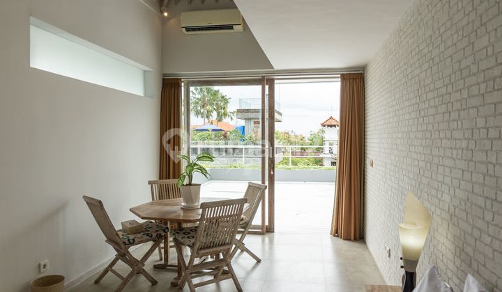 Villa Minimalis 3 Lantai Rooftop Dan Pool Di Kerobokan Badung