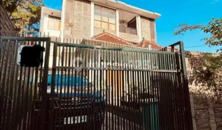 Dijual Rumah Bagus Kawasan Elit 3 Lantai Daerah Setrasari Raya Dijual Rumah Bagus Kawasan Elit 3 Lantai Daerah Setrasari Raya