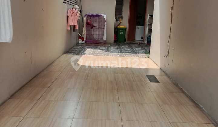 Dijual Rumah Bagus 2 Lantai Siap Huni Strategis Daerah Sarijadi 2