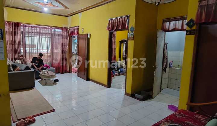 Quick Sale: Car-Accessible Boarding House in North Karasak, Moch Toha 2