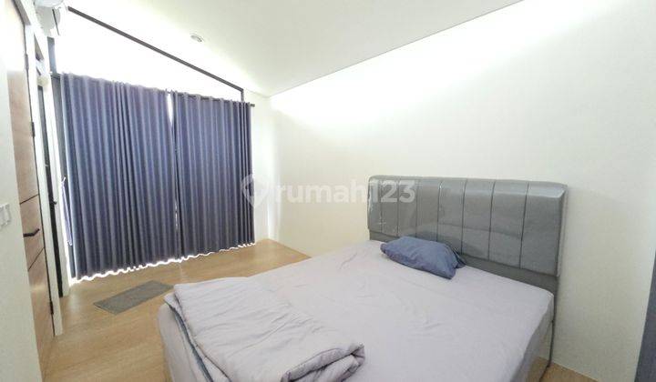 Rumah 2 lantai karawaci cendana cove semi furnish siap huni 1