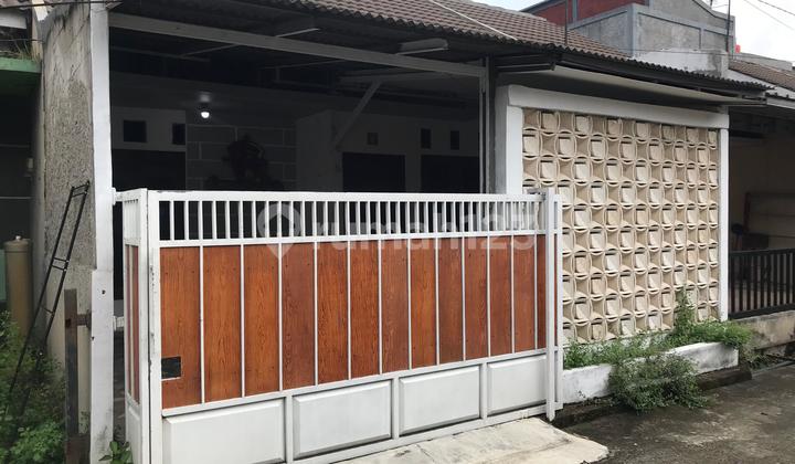 Disewakan Rumah Grand Residence Bekasi Dekat Grand Wisata! 1