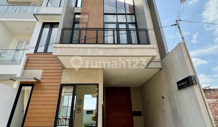 Villa Siap Huni Full Furnished One Gate Sytem Dekat Bns