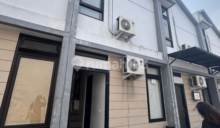 Disewakan Rumah Dengan Konsep Apartemen Area Binus Araya