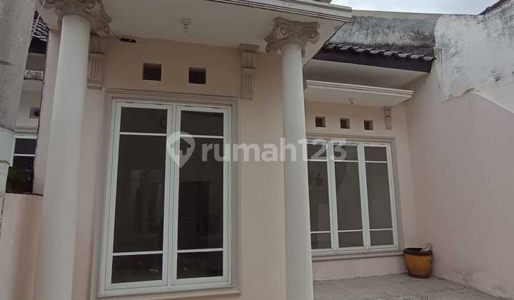 Minimalist House in a One Gate System Housing Estate Ready to Occupy 2