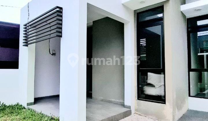 Dijual Rumah Siap Huni Gaya Modern Minimalis Dalam Cluster 2