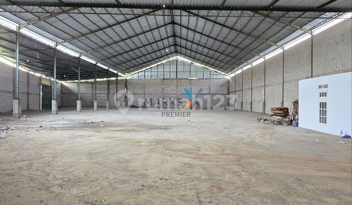 For Rent Large Warehouse Ready to Use Location Near Provincial Road For Rent Large Warehouse Ready to Use Location Near Provincial Road