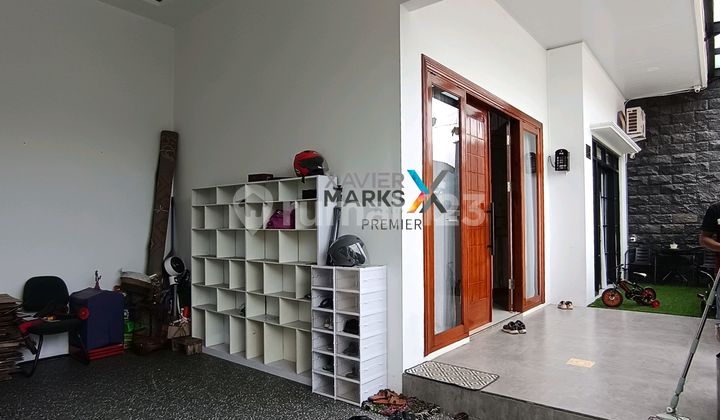 Dijual Rumah Mewah 3 Lantai Dengan Rooftop Dalam Perumahan 2