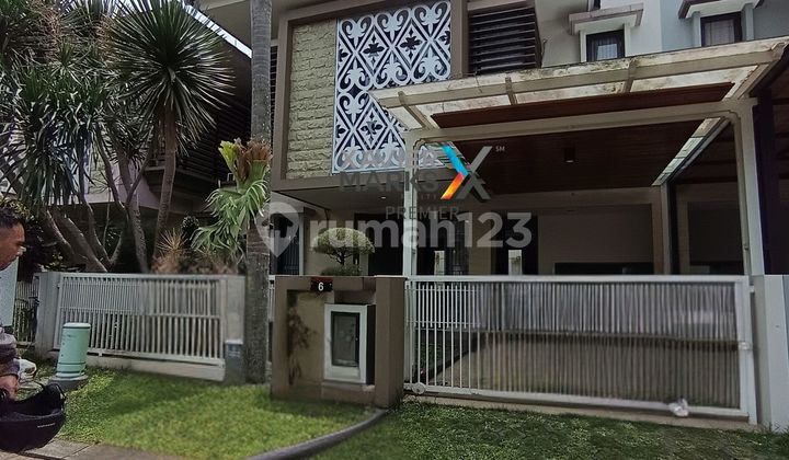 Modern Style Exclusive Residence Ready to Occupy in a Comfortable Environment within a Cluster