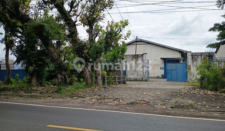For Rent: Large Warehouse on Pakisaji Main Road Axis