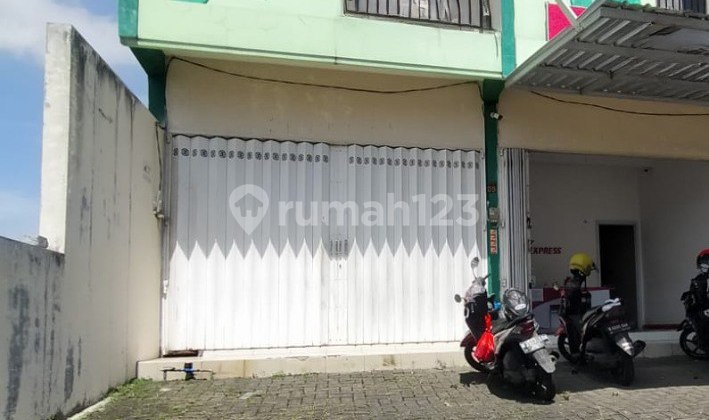 Buka Usaha Disini Aja! Ruko Siap Pakai 2 Lantai Ramai Penduduk