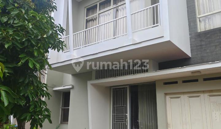 For Sale Beautiful House Fast in Spring Cluster Grisea Area - Gading Serpong