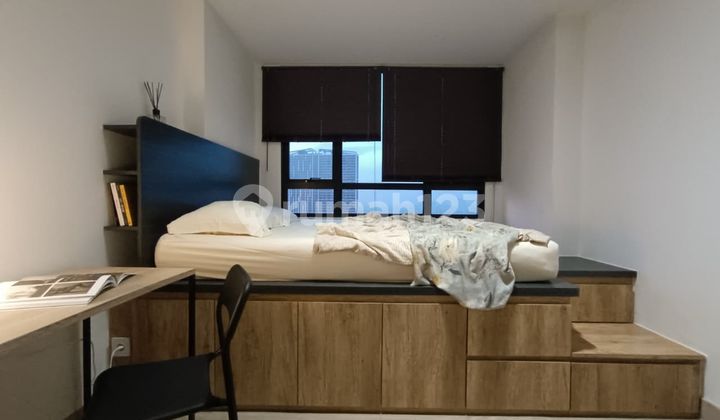 For Rent Fast Apartment Hyde Residence Collins Boulevard - Tangerang, Furnished