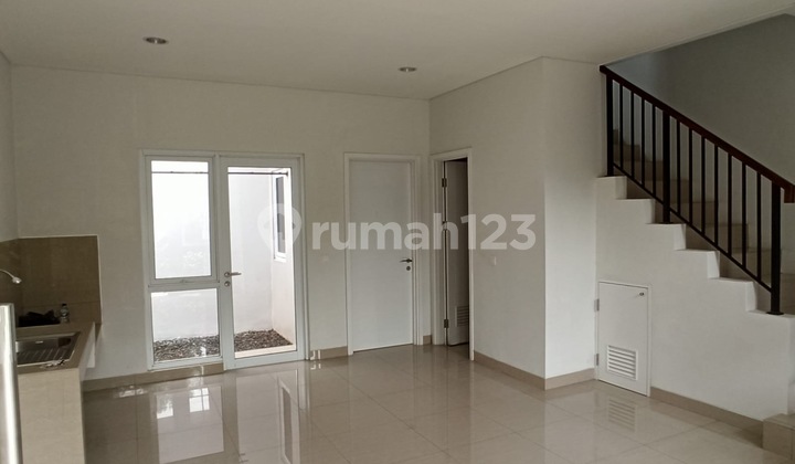 For Sale 2-Story House in Tevana Cluster, The Savia Area, BSD City