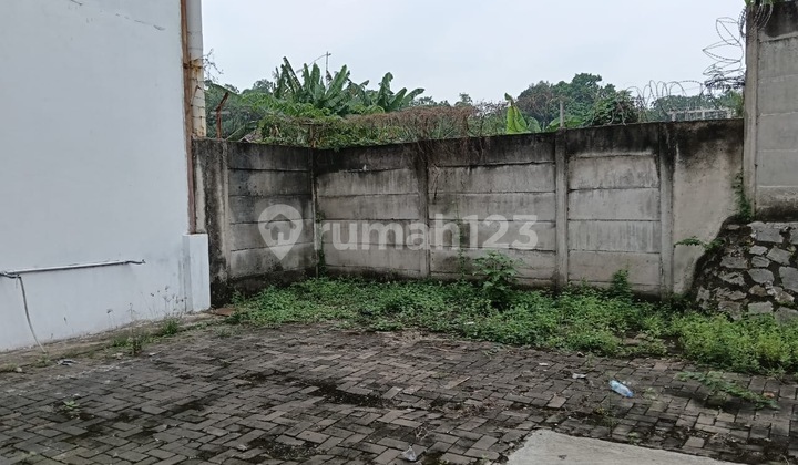 Warehouse for rent in the Cikupa Mas Industrial Area. Warehouse for rent in the Cikupa Mas Industrial Area.