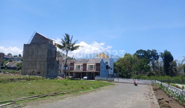 Legalitas Aman Lingkungan Bagus Villa 7 Metro Batu