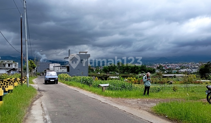 Legalitas Aman Lingkungan Bagus Villa 7 Metro Batu
